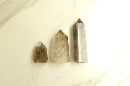 SMOKY QUARTZ POINT (MEDIUM)