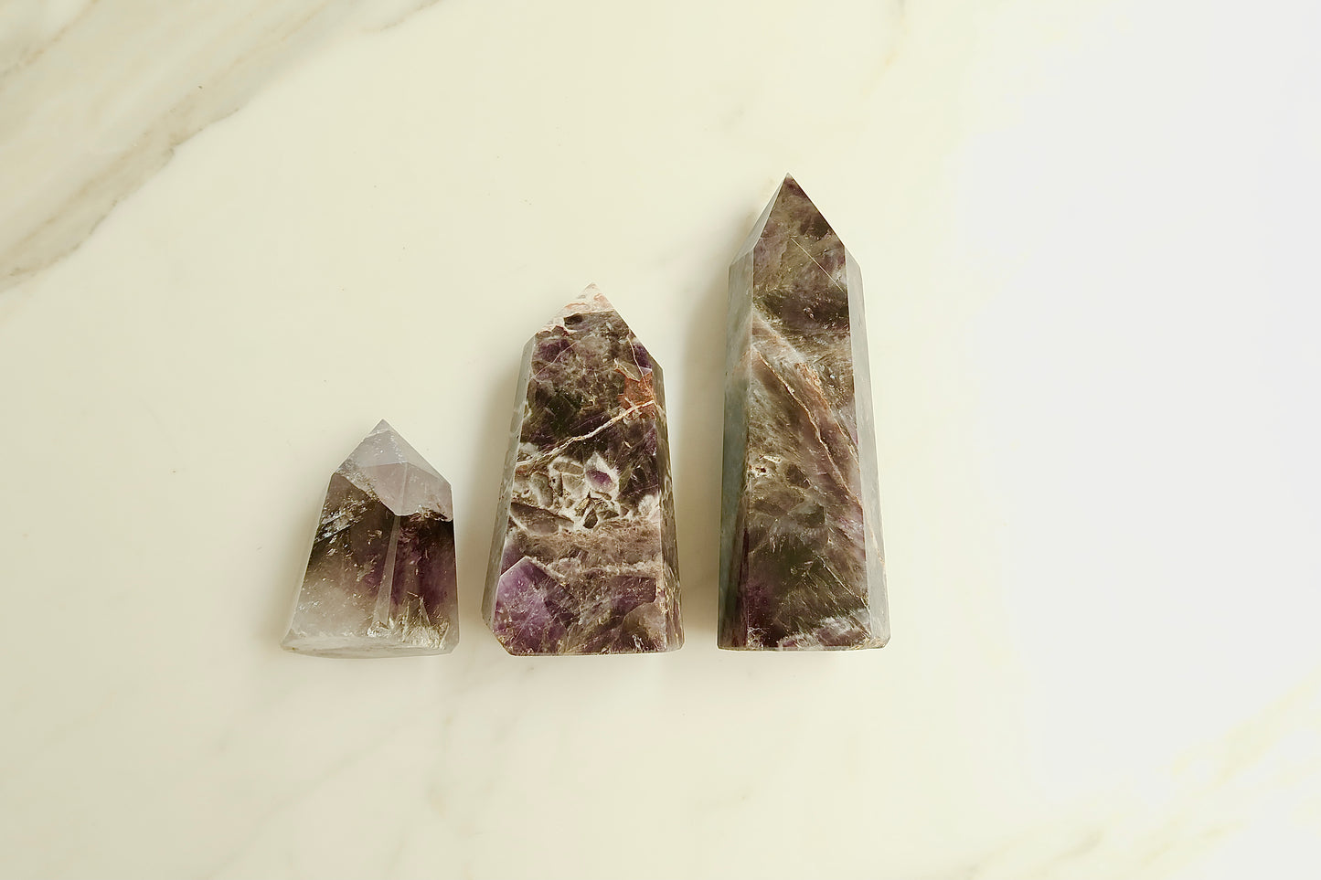 AMETHYST POINT (LARGE)