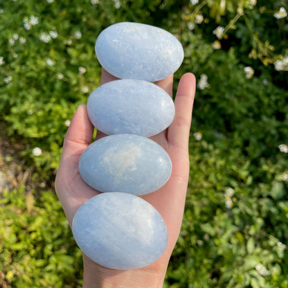 CELESTITE PALM STONE